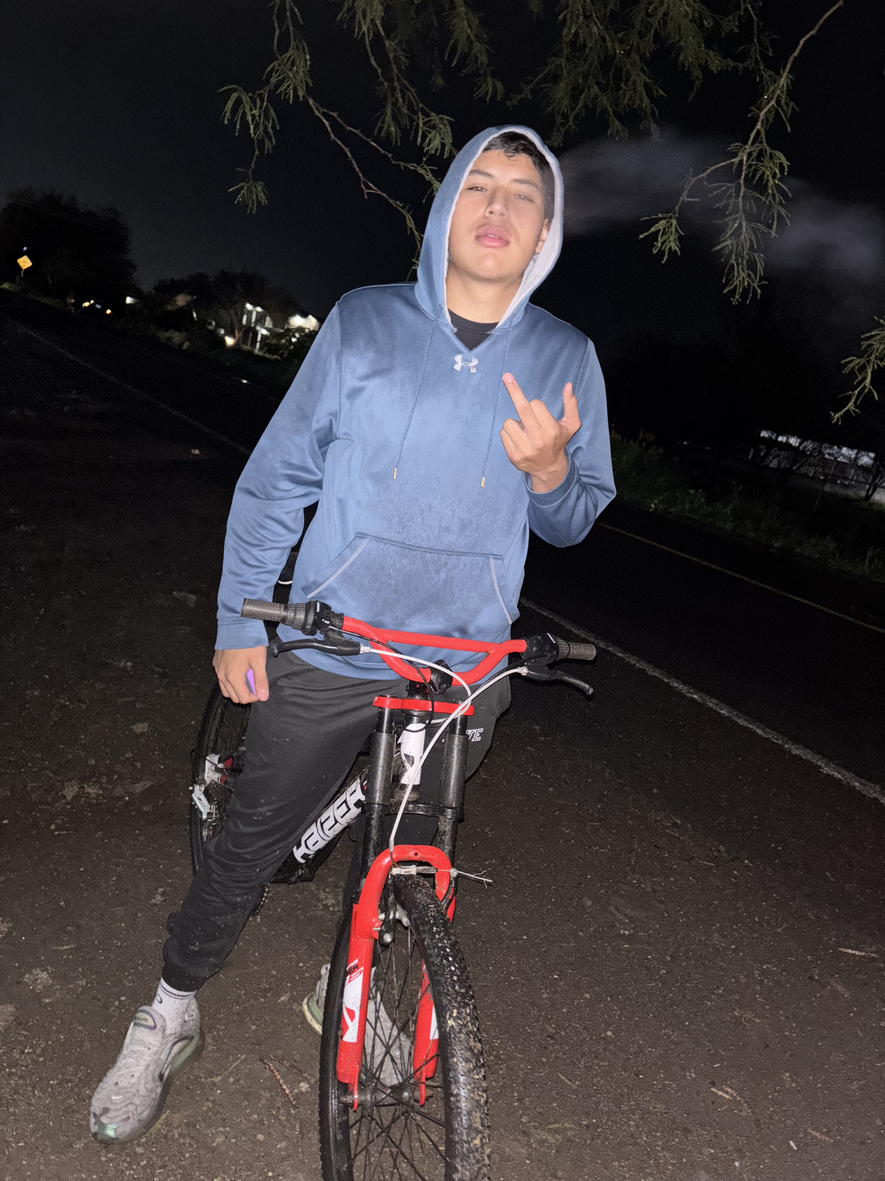 Foto 7 der Bikemap-Route "Calle de la Cruz, San José de González a Calle Ocampo Poniente, Abasolo" Foto 7 der Bikemap-Route "Calle de la Cruz, San José de González a Calle Ocampo Poniente, Abasolo"