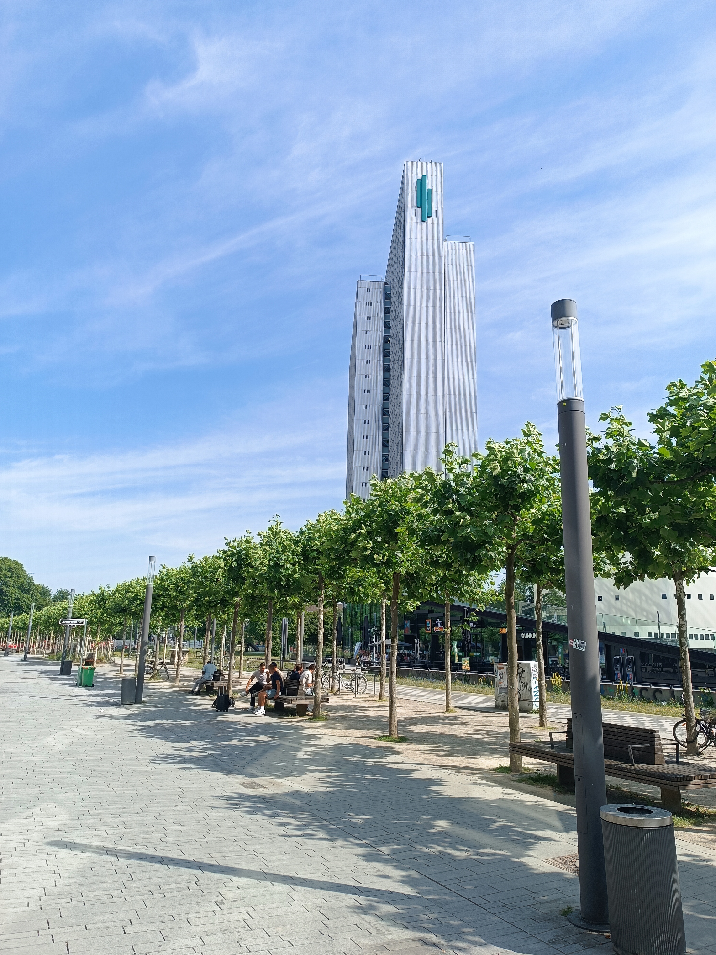 Karlstraße to Falkstraße