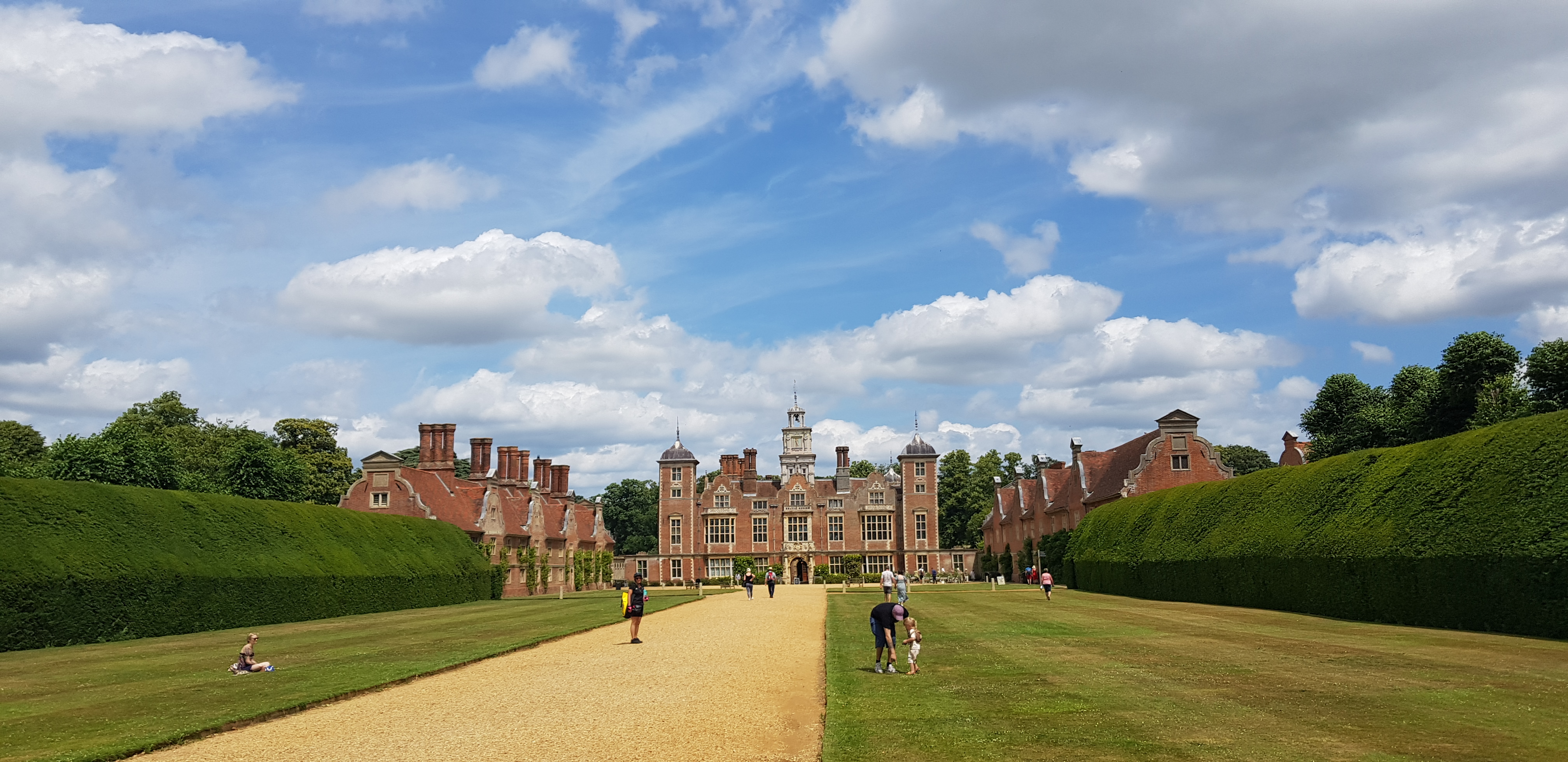 Park Gates to Home Farm Rise