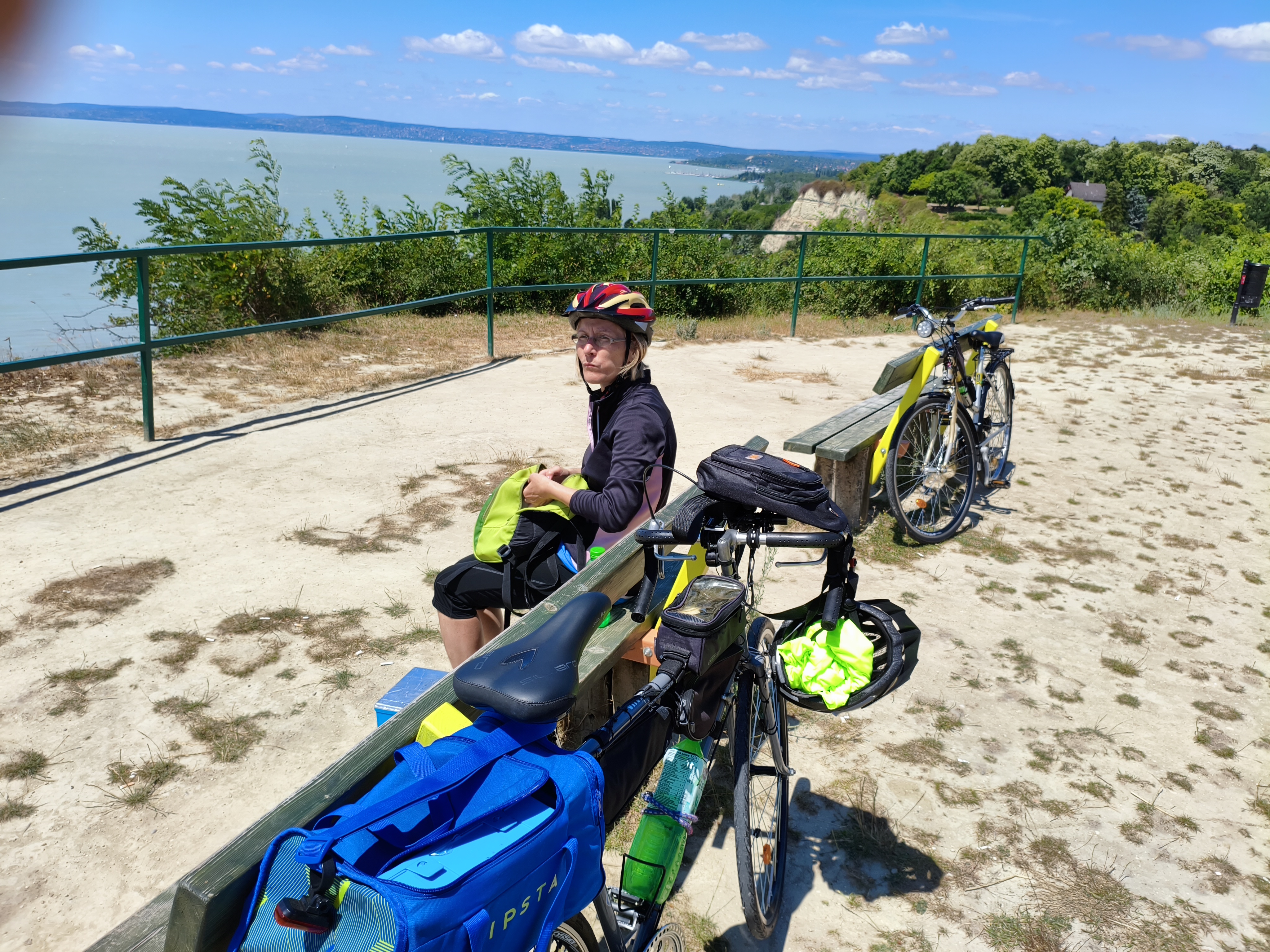 Fehérv-Bakarattya Cic🇭🇺Yxb3🇯🇵Cil🇭🇺 CsepelA.🇭🇺