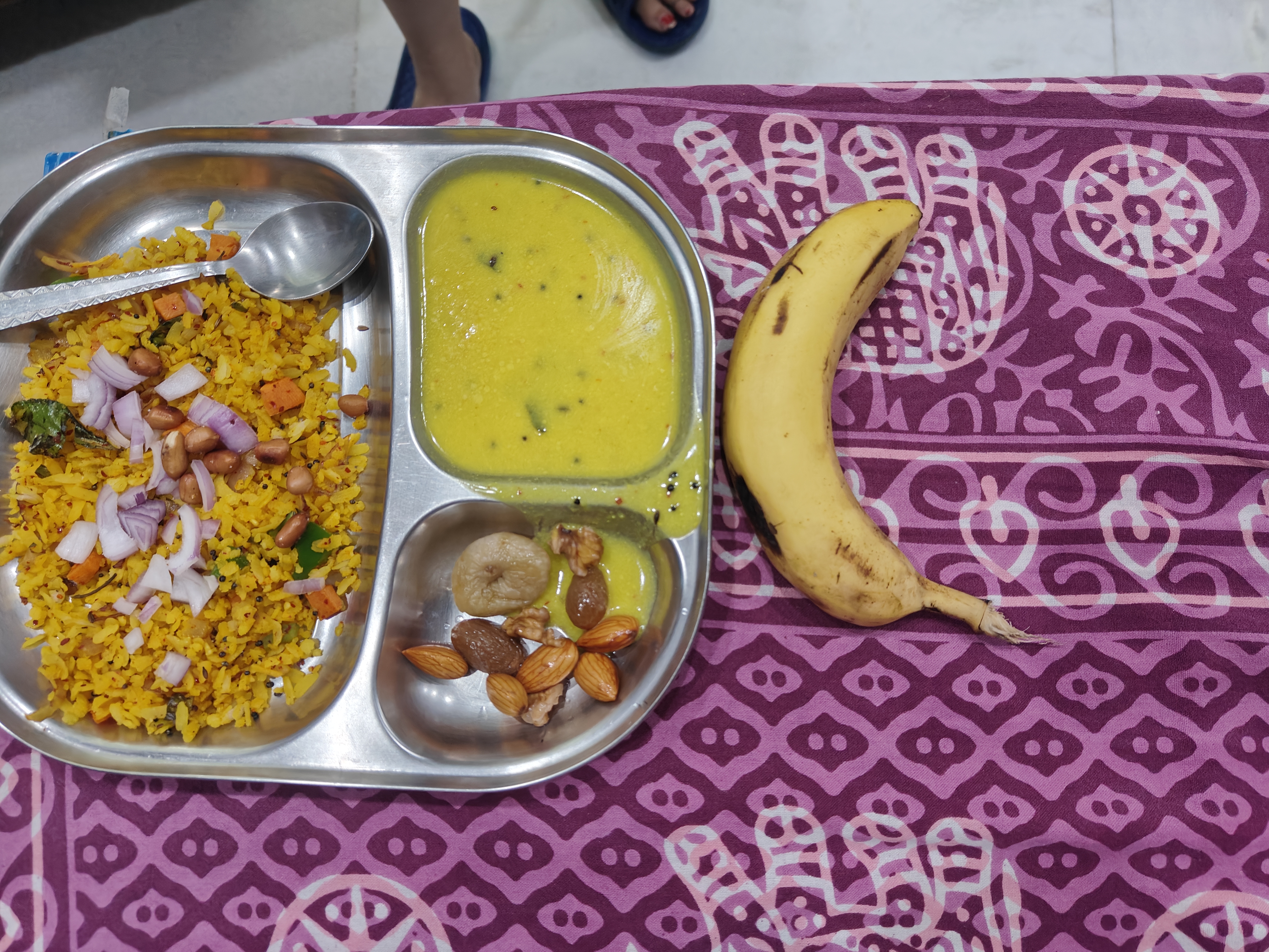 Noida to F-8
