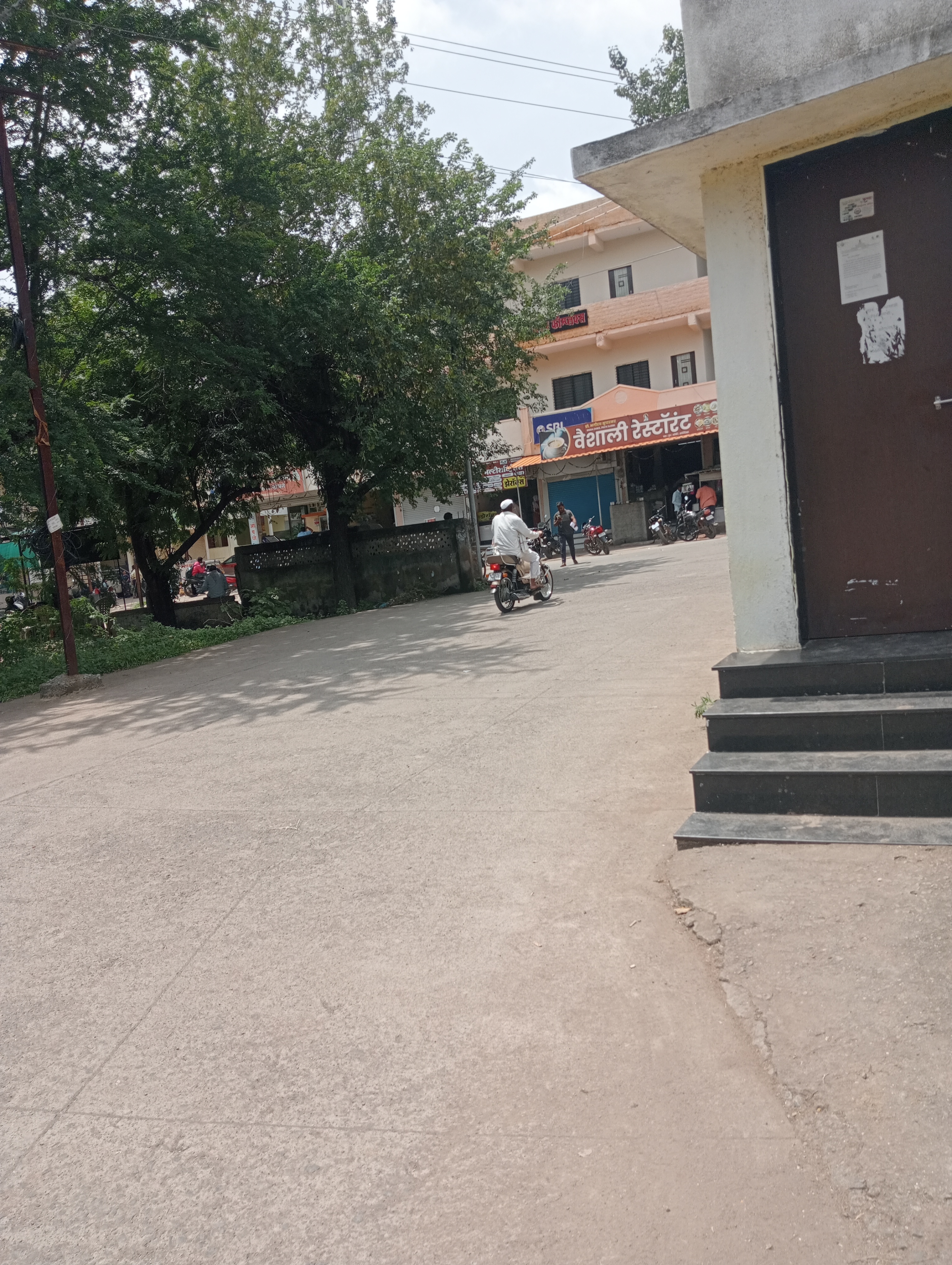 Jalna to rajur