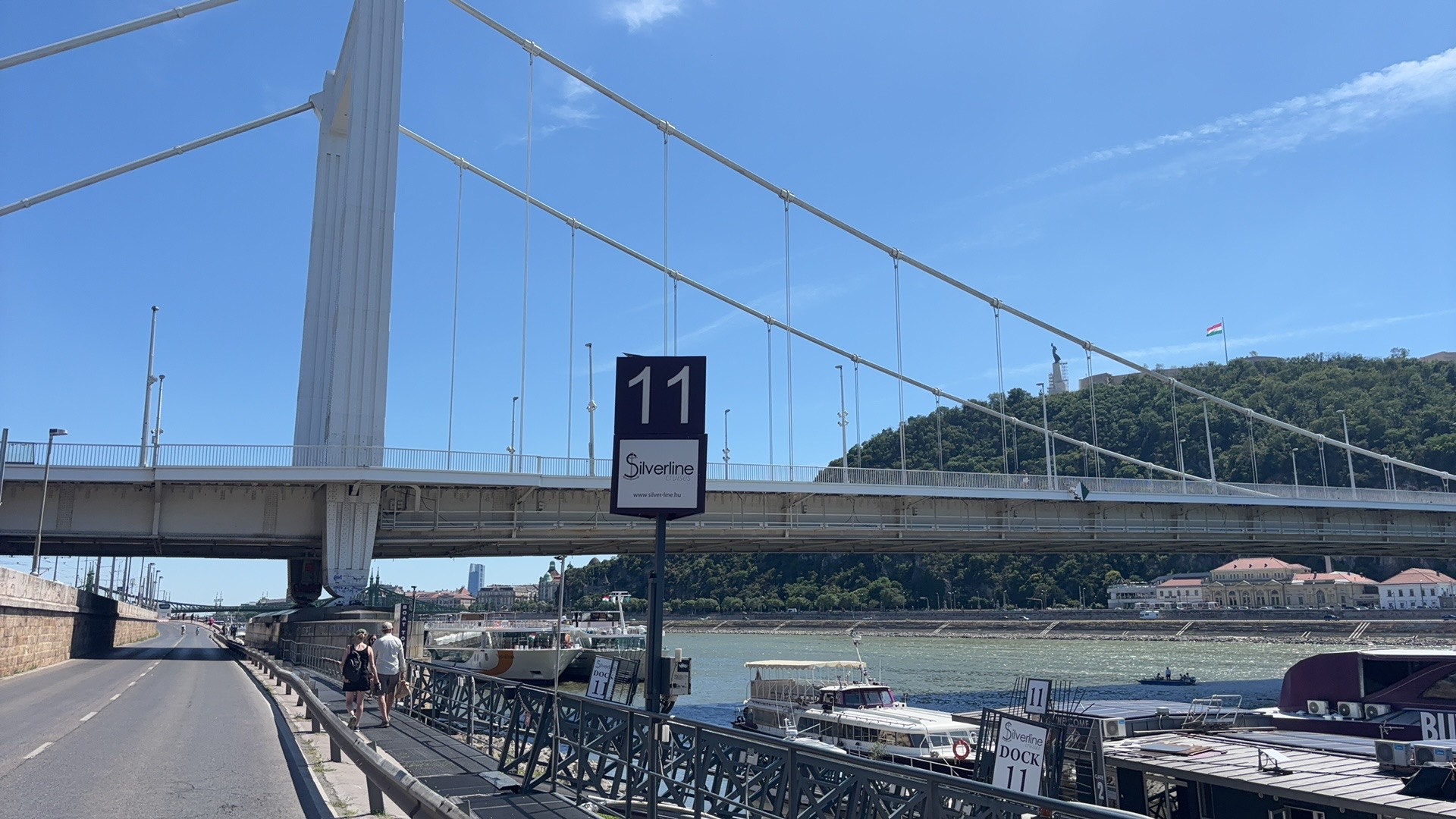 Foto 8 de la ruta de Bikemap "Folyamőr utca, 布达佩斯市 to Nehrupart, 布达佩斯市" Foto 8 de la ruta de Bikemap "Folyamőr utca, 布达佩斯市 to Nehrupart, 布达佩斯市"