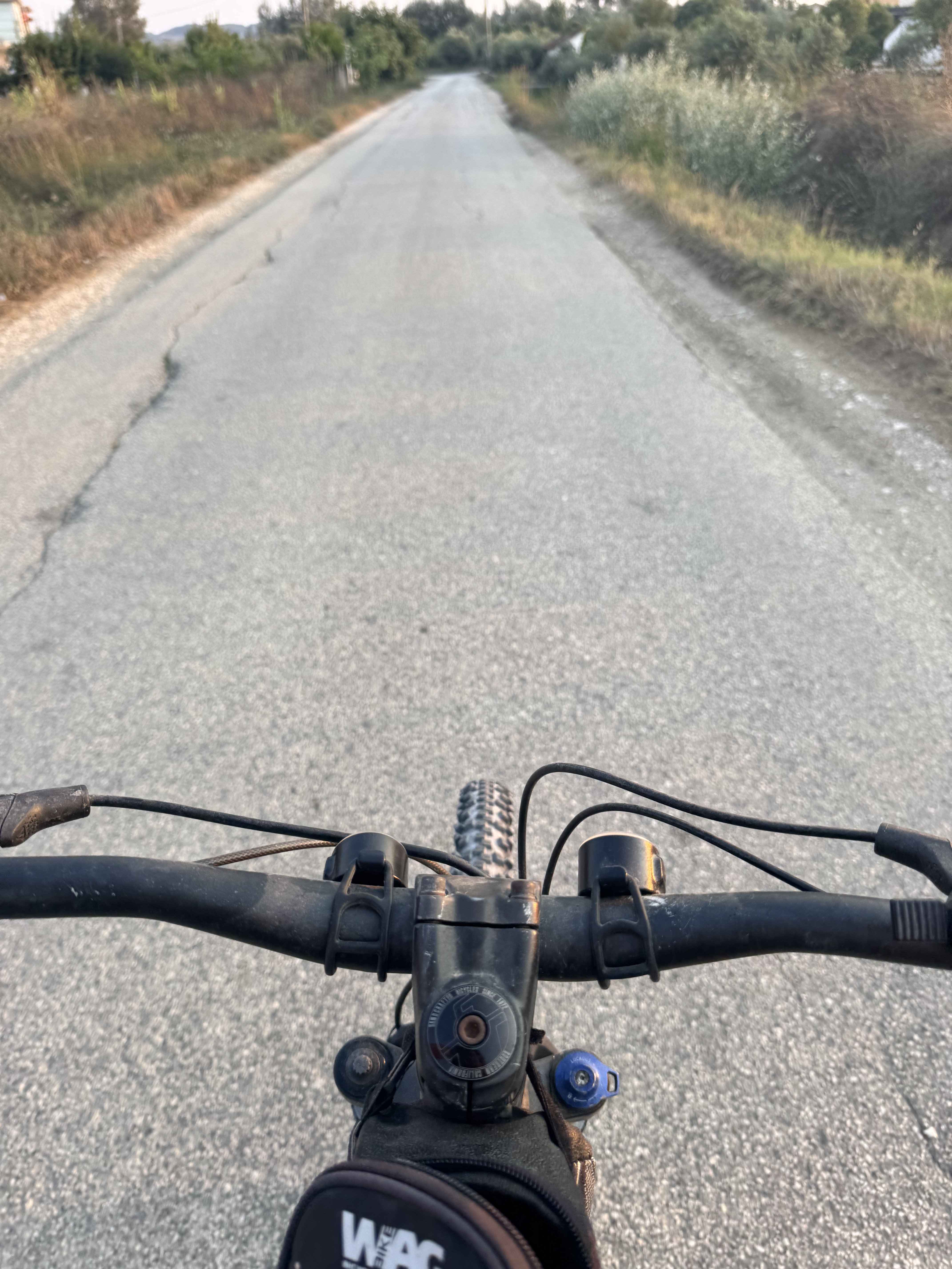 Shëtitorja Indrit Cara, Kavajë a Shëtitorja Indrit Cara, Kavajë