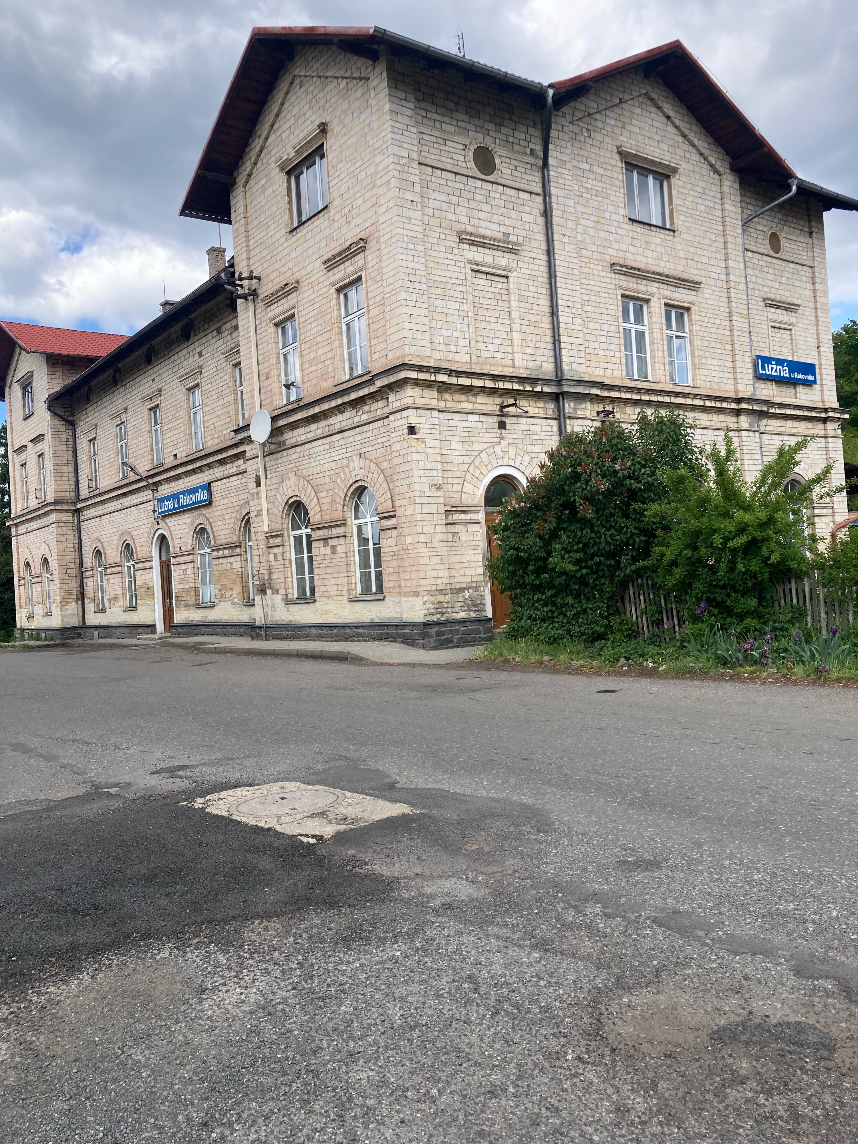 9. května, Lužná do Dr Vrbenského, Kladno