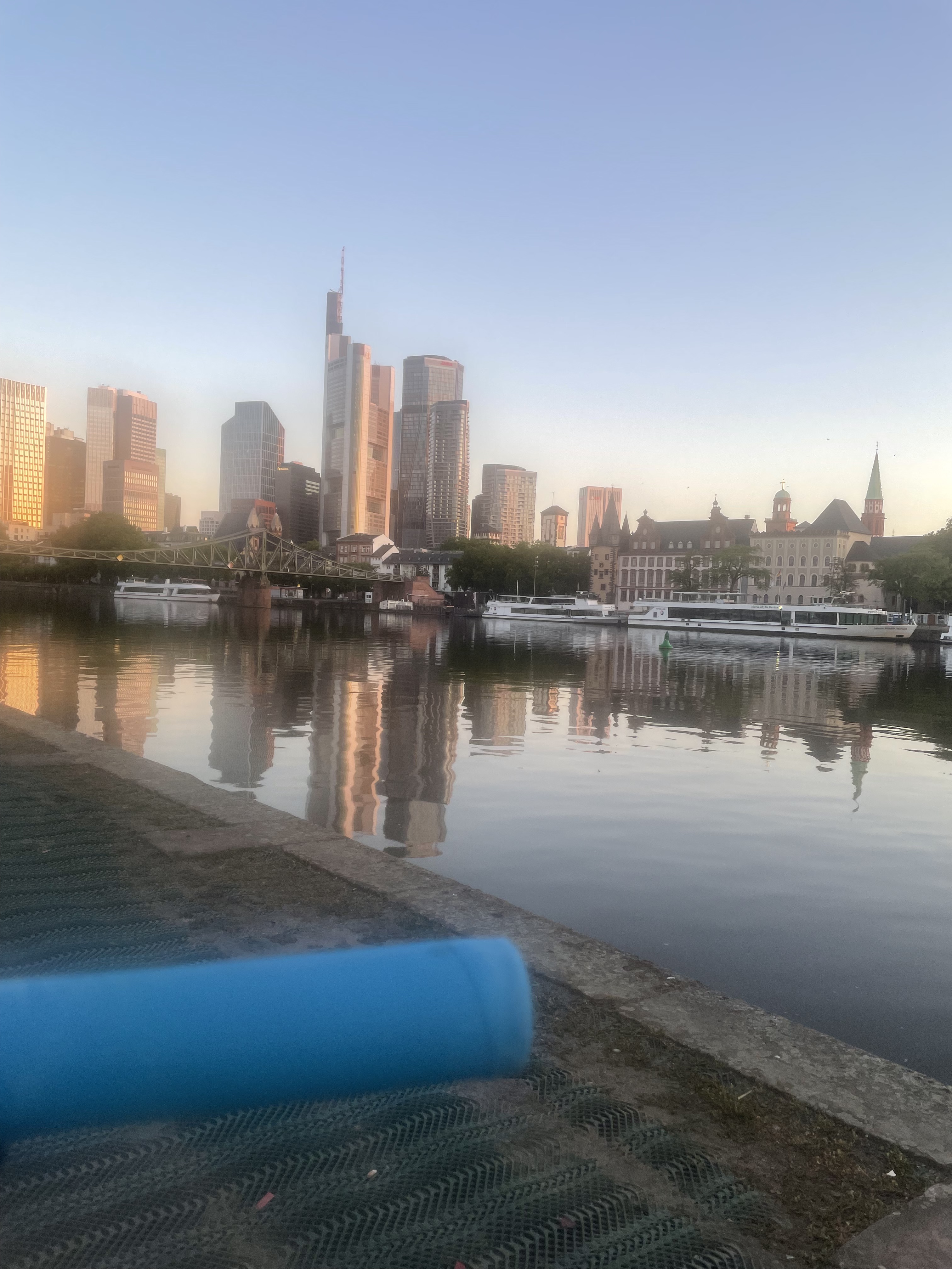 Nordring, Offenbach am Main nach Lyoner Straße, Frankfurt am Main