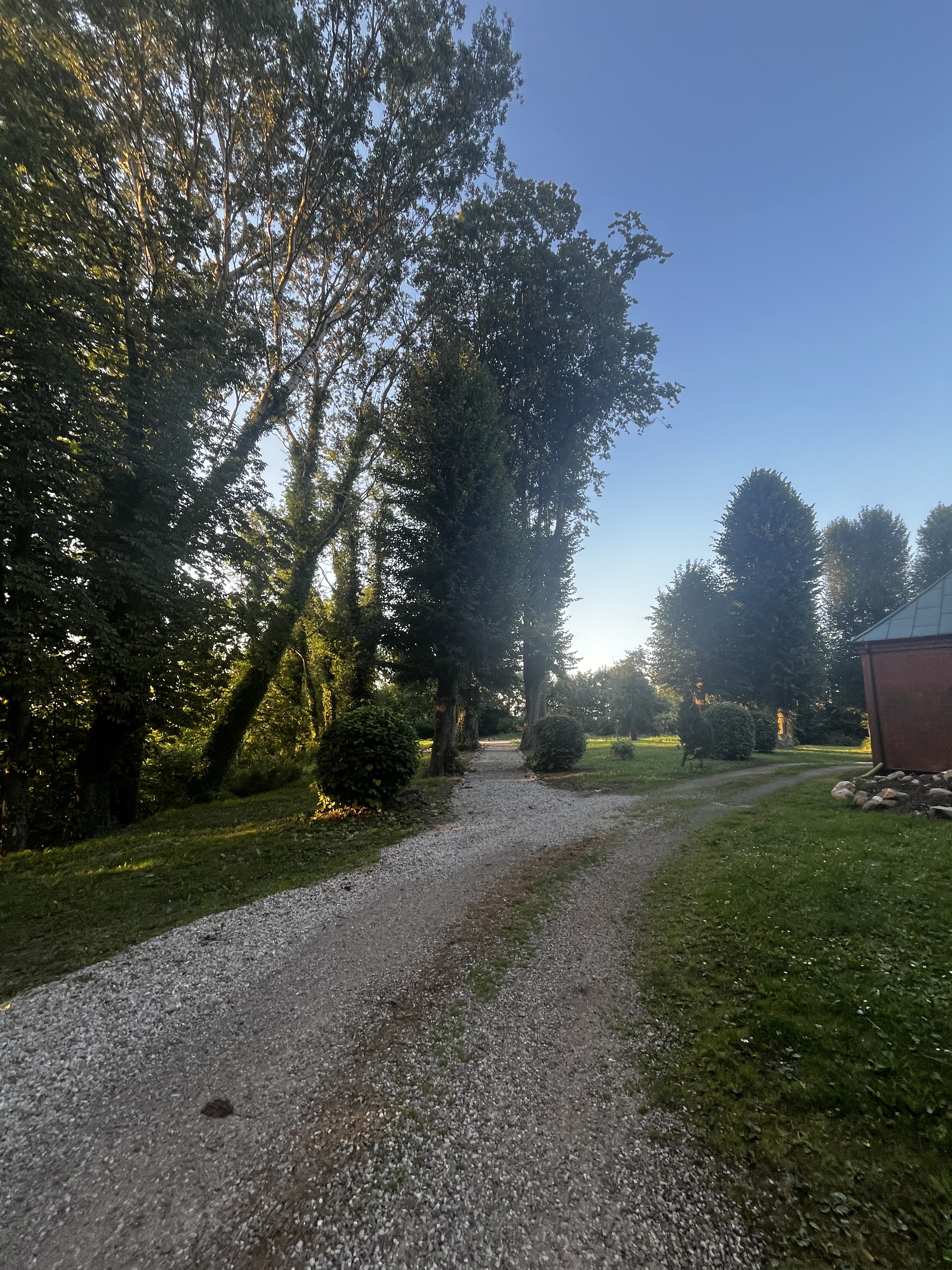 Ratuszowa, Kołobrzeg do Sosnowy Las, Mielno