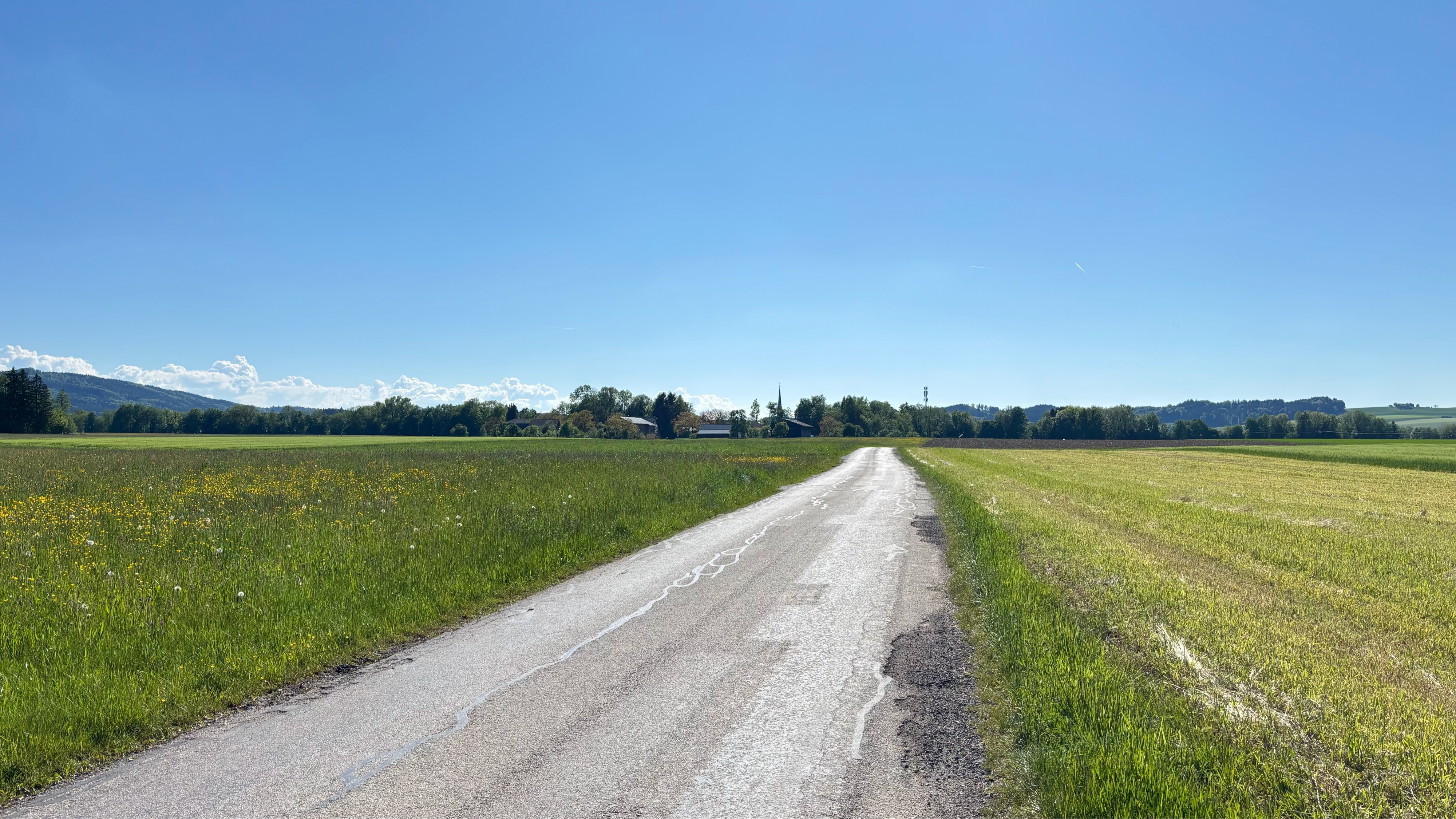 Photo 8 of the Bikemap route "Salzburg - Henndorf - Steindorf - Friedburg - Lochen - Mattsee - Elixhausen - Salzburg"