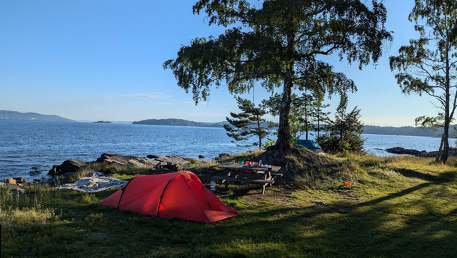 Hebe Bild 14 entlang der Bikemap-Route "oslo to Bremen" hervor Hebe Bild 14 entlang der Bikemap-Route "oslo to Bremen" hervor